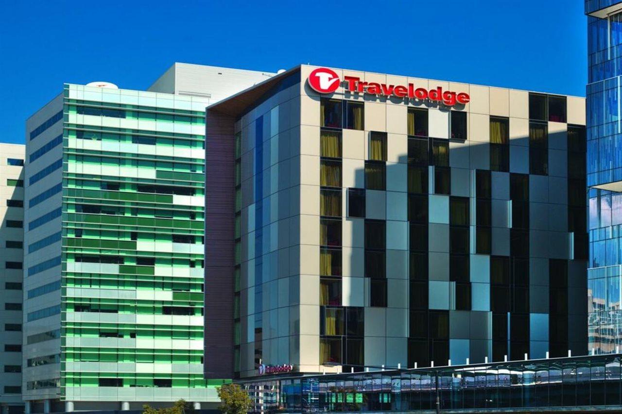 Travelodge Hotel Melbourne Docklands Экстерьер фото