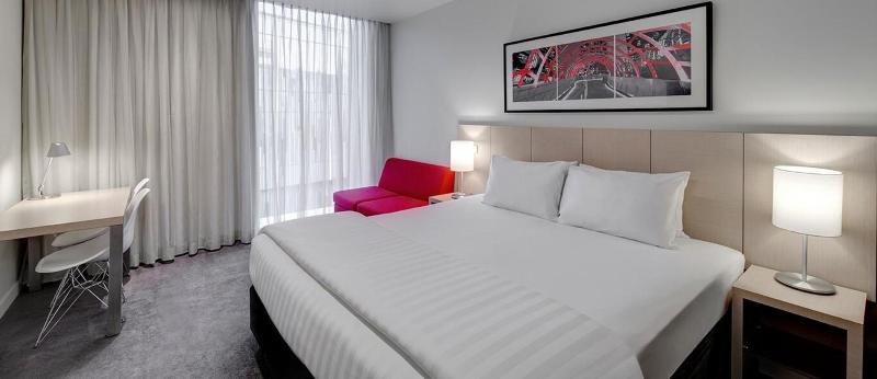 Travelodge Hotel Melbourne Docklands Экстерьер фото